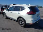 ✅ 2020 Nissan Rogue SL • VIN: 5N1AT2MT4LC793085 • Лот: 41961095. Опубликован ранее на IAAI с пробегом 61 774 миль. Бесплатный доступ к архиву аукционных продаж из США и подробный отчёт об истории автомобиля на DreamBid. Изображение 3.