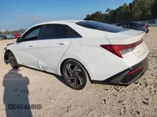 ✅ 2025 Hyundai Elantra Limited • VIN: KMHLP4DG1SU894962 • Lot: 86849625. Listed on Copart with 16,453 mi. Free auction sales archive from the USA and detailed vehicle history report at DreamBid. Image 2.