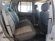 ✅ 2005 Ford Explorer Sport Trac XLS • VIN: 1FMDU77K05UA28706 • Lot: 92113385. Wystawiony na Copart z przebiegiem 225 269 mil. Bezpłatny archiwum sprzedaży aukcyjnych z USA i szczegółowy raport historii pojazdu na DreamBid. Zdjęcie 10.