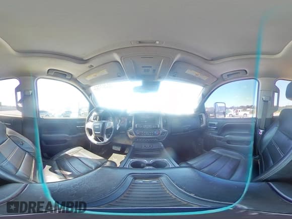 ✅ 2016 GMC Sierra 2500HD Denali • VIN: 1GT12UE8XGF123820 • Lot: 80467765. Listed on Copart with 226,238 mi. Free auction sales archive from the USA and detailed vehicle history report at DreamBid. Image 15.