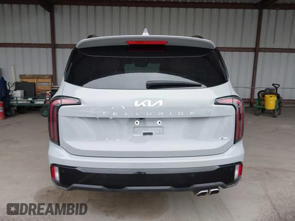 ✅ 2024 Kia Telluride EX X-Line • VIN: 5XYP3DGC9RG510626 • Lot: 43412770. Listed on IAAI with 33,915 mi. Free auction sales archive from the USA and detailed vehicle history report at DreamBid. Image 16.