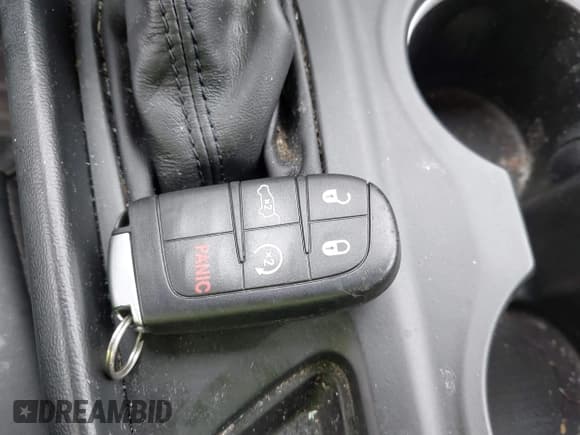 ✅ 2022 Dodge Durango GT Plus • VIN: 1C4RDJDG5NC214495 • Lot: 43039342. Wystawiony na IAAI z przebiegiem 22 384 mil. Bezpłatny archiwum sprzedaży aukcyjnych z USA i szczegółowy raport historii pojazdu na DreamBid. Zdjęcie 11.