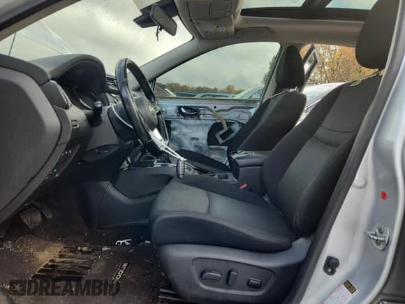 ✅ 2020 Nissan Rogue S • VIN: JN8AT2MV4LW116434 • Лот: 89705845. Опубликован ранее на Copart с пробегом 107 058 миль. Бесплатный доступ к архиву аукционных продаж из США и подробный отчёт об истории автомобиля на DreamBid. Изображение 7.