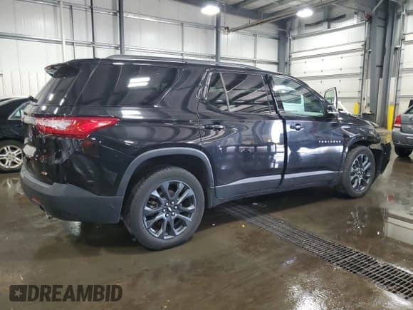 ✅ 2019 Chevrolet Traverse High Country • VIN: 1GNEVJKW0KJ310961 • Lot: 64414885. Listed on Copart with 124,946 mi. Free auction sales archive from the USA and detailed vehicle history report at DreamBid. Image 3.