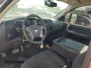 ✅ 2007 Chevrolet Silverado 2500HD 1LT • VIN: 1GCHK24667E575899 • Lot: 65538014. Wystawiony na Copart z przebiegiem 296 144 mil. Bezpłatny archiwum sprzedaży aukcyjnych z USA i szczegółowy raport historii pojazdu na DreamBid. Zdjęcie 8.