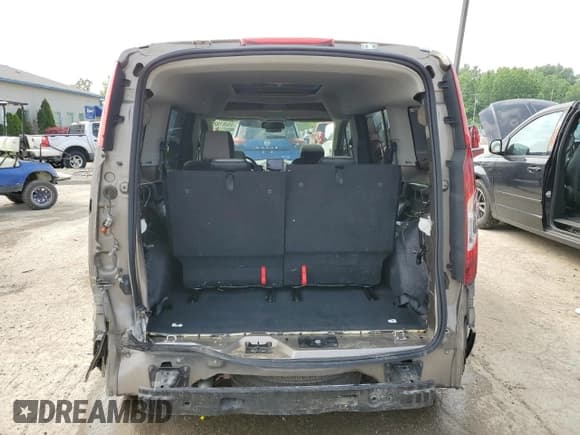 ✅ 2020 Ford Transit Connect Titanium • VIN: NM0GE9G27L1456858 • Lot: 59261925. Listed on Copart with 68,470 mi. Free auction sales archive from the USA and detailed vehicle history report at DreamBid. Image 6.