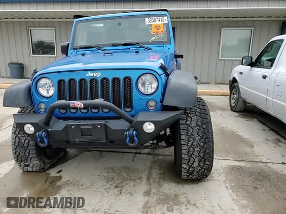 ✅ 2015 Jeep Wrangler Unlimited Freedom • VIN: 1C4BJWDG4FL565469 • Lot: 59507415. Wystawiony na Copart z przebiegiem 132 260 mil. Bezpłatny archiwum sprzedaży aukcyjnych z USA i szczegółowy raport historii pojazdu na DreamBid. Zdjęcie 14.