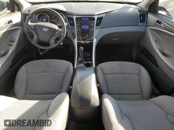 2011 Hyundai Sonata GLS z VIN 5NPEB4AC6BH200998, wystawiony jako Copart lot #87438355 z przebiegiem 174 895 mil mil oraz Czysty tytuł • Clean title. Historia ofert i sprzedaży dostępna na DreamBid. Obrazek 8.