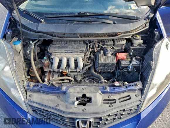 ✅ 2012 Honda Fit Sport • VIN: JHMGE8H5XCC014746 • Lot: 92003125. Listed on Copart with 323,401 mi. Free auction sales archive from the USA and detailed vehicle history report at DreamBid. Image 11.