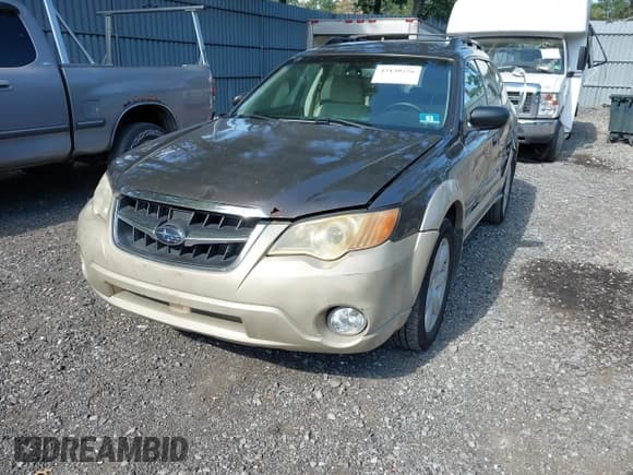 ✅ 2008 Subaru Outback i • VIN: 4S4BP61C787308636 • Lot: 43130256. Listed on IAAI with 156,944 mi. Free auction sales archive from the USA and detailed vehicle history report at DreamBid. Image 2.