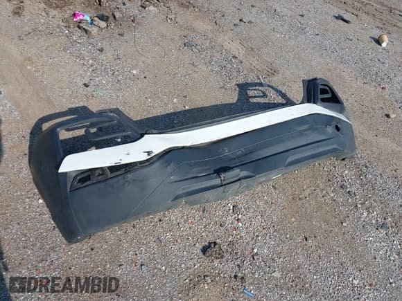 ✅ 2021 Hyundai Kona SEL • VIN: KM8K22AA9MU747774 • Lot: 42882006. Listed on IAAI with 79,336 mi. Free auction sales archive from the USA and detailed vehicle history report at DreamBid. Image 12.