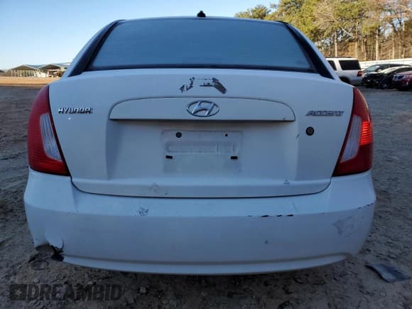 ✅ 2010 Hyundai Accent GLS • VIN: KMHCN4AC8AU469048 • Лот: 86242354. Опубликован ранее на Copart с пробегом 160 414 миль. Бесплатный доступ к архиву аукционных продаж из США и подробный отчёт об истории автомобиля на DreamBid. Изображение 6.