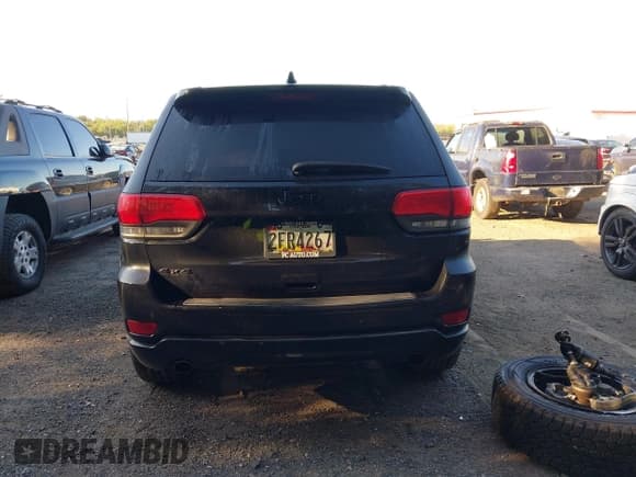 ✅ 2015 Jeep Grand Cherokee Laredo • VIN: 1C4RJFAG7FC711222 • Лот: 43140840. Опубликован ранее на IAAI с пробегом 113 485 миль. Бесплатный доступ к архиву аукционных продаж из США и подробный отчёт об истории автомобиля на DreamBid. Изображение 16.