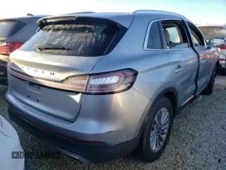 ✅ 2022 Lincoln Nautilus Standard • VIN: 2LMPJ6J96NBL21381 • Лот: 63809002. Опубликован ранее на Copart с пробегом Не указан. Бесплатный доступ к архиву аукционных продаж из США и подробный отчёт об истории автомобиля на DreamBid. Изображение 4.