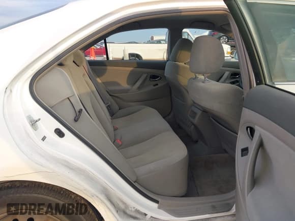 ✅ 2008 Toyota Camry SE • VIN: 4T1BE46K88U787922 • Lot: 43521129. Listed on IAAI with Not provided. Free auction sales archive from the USA and detailed vehicle history report at DreamBid. Image 8.