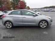 ✅ 2013 Hyundai Elantra • VIN: KMHD35LE5DU048147 • Lot: 43597679. Listed on IAAI with 105,764 mi. Free auction sales archive from the USA and detailed vehicle history report at DreamBid. Image 14.