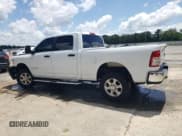 ✅ 2024 Ram 2500 Big Horn • VIN: 3C6UR5DJ7RG285920 • Lot: 62305525. Wystawiony na Copart z przebiegiem 35 802 mil. Bezpłatny archiwum sprzedaży aukcyjnych z USA i szczegółowy raport historii pojazdu na DreamBid. Zdjęcie 2.