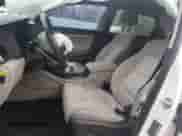 2018 Hyundai Tucson Value z VIN KM8J33A22JU757176, wystawiony jako Copart lot #90281095 z przebiegiem 104 599 mil mil oraz Czysty tytuł • Clean title. Historia ofert i sprzedaży dostępna na DreamBid. Obrazek 7.