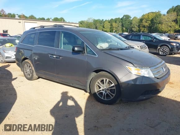 ✅ 2013 Honda Odyssey EX-L • VIN: 5FNRL5H60DB076734 • Lot: 43369653. Wystawiony na IAAI z przebiegiem 160 354 mil. Bezpłatny archiwum sprzedaży aukcyjnych z USA i szczegółowy raport historii pojazdu na DreamBid. Zdjęcie 1.