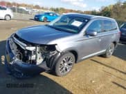 ✅ 2018 Mitsubishi Outlander SE • VIN: JA4AD3A39JZ016921 • Lot: 43606318. Listed on IAAI with 49,942 mi. Free auction sales archive from the USA and detailed vehicle history report at DreamBid. Image 18.