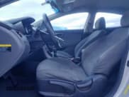 ✅ 2016 Hyundai Elantra SE • VIN: 5NPDH4AE6GH732027 • Lot: 81661305. Listed on Copart with 118,593 mi. Free auction sales archive from the USA and detailed vehicle history report at DreamBid. Image 7.