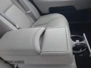 ✅ 2014 Lexus LS 460 L • VIN: JTHGL5EF9E5053398 • Лот: 43696263. Опубликован ранее на IAAI с пробегом 117 545 миль. Бесплатный доступ к архиву аукционных продаж из США и подробный отчёт об истории автомобиля на DreamBid. Изображение 17.