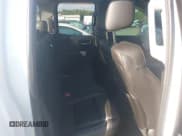 ✅ 2014 Chevrolet Silverado 1500 LTZ • VIN: 1GCVKSEC1EZ154718 • Lot: 43308583. Wystawiony na IAAI z przebiegiem 110 645 mil. Bezpłatny archiwum sprzedaży aukcyjnych z USA i szczegółowy raport historii pojazdu na DreamBid. Zdjęcie 8.