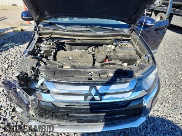 ✅ 2016 Mitsubishi Outlander SE • VIN: JA4AZ3A37GZ035607 • Lot: 90928365. Listed on Copart with 89,341 mi. Free auction sales archive from the USA and detailed vehicle history report at DreamBid. Image 11.