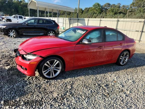 2014 BMW 3 Series 328i с VIN WBA3A5C54EP602927, выставлен на аукционе Copart как лот 82132435 с пробегом 139 226 миль миль и Списание • Salvage title. История ставок и продаж доступна на DreamBid. Изображение 1.
