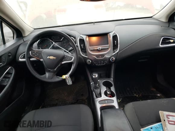 ✅ 2017 Chevrolet Cruze LT • VIN: 1G1BE5SM6H7112708 • Lot: 69713882. Listed on Copart with 100,696 mi. Free auction sales archive from the USA and detailed vehicle history report at DreamBid. Image 8.