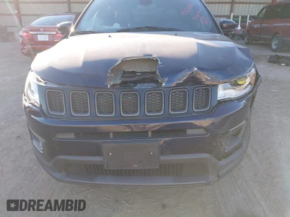 ✅ 2020 Jeep Compass Limited • VIN: 3C4NJDCB9LT197152 • Lot: 43634689. Wystawiony na IAAI z przebiegiem 33 247 mil. Bezpłatny archiwum sprzedaży aukcyjnych z USA i szczegółowy raport historii pojazdu na DreamBid. Zdjęcie 6.