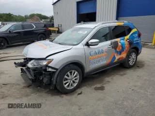 ✅ 2019 Nissan Rogue SV • VIN: KNMAT2MT9KP529503 • Лот: 67370935. Опубликован ранее на Copart с пробегом 130 203 миль. Бесплатный доступ к архиву аукционных продаж из США и подробный отчёт об истории автомобиля на DreamBid. Изображение 1.