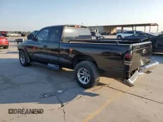 2000 Dodge Dakota Sport z VIN 1B7GL22N2YS764121, wystawiony jako Copart lot #75391714 z przebiegiem 232 126 mil mil oraz Szkoda całkowita • Salvage title. Historia ofert i sprzedaży dostępna na DreamBid. Obrazek 2.