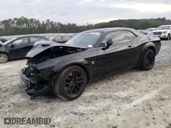✅ 2019 Dodge Challenger R/T Scat Pack • VIN: 2C3CDZFJ8KH741070 • Lot: 42858974. Wystawiony na Copart z przebiegiem 22 452 mil. Bezpłatny archiwum sprzedaży aukcyjnych z USA i szczegółowy raport historii pojazdu na DreamBid. Zdjęcie 1.
