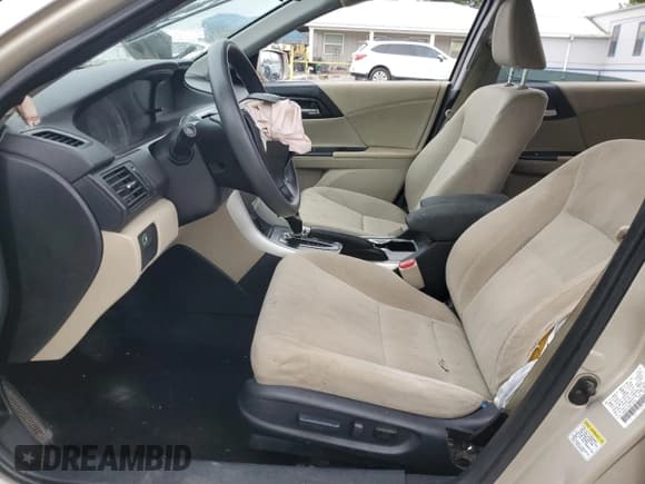 ✅ 2013 Honda Accord EX • VIN: 1HGCR2F79DA175450 • Lot: 90492875. Listed on Copart with 168,432 mi. Free auction sales archive from the USA and detailed vehicle history report at DreamBid. Image 7.