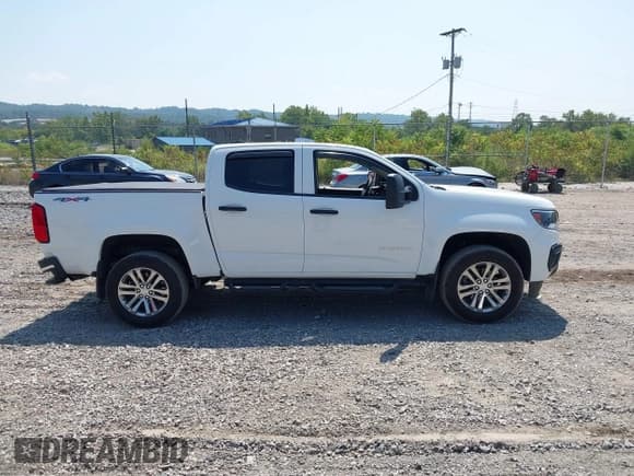 ✅ 2022 Chevrolet Colorado 4WD Work Truck • VIN: 1GCGTBEN3N1308741 • Lot: 43003988. Listed on IAAI with 40,384 mi. Free auction sales archive from the USA and detailed vehicle history report at DreamBid. Image 13.