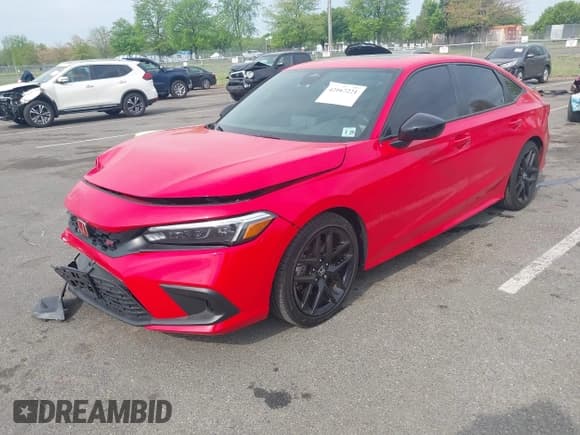 ✅ 2024 Honda Civic Si • VIN: 2HGFE1E51RH473471 • Lot: 42167221. Wystawiony na IAAI z przebiegiem 14 275 mil. Bezpłatny archiwum sprzedaży aukcyjnych z USA i szczegółowy raport historii pojazdu na DreamBid. Zdjęcie 16.