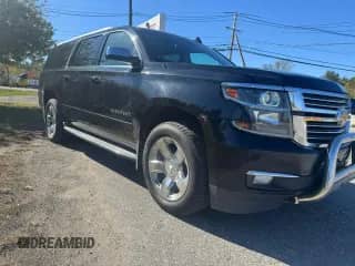 2016 Chevrolet Suburban LTZ z VIN 1GNSKJKC8GR133621, wystawiony jako Copart lot #87215695 z przebiegiem 315 858 mil mil oraz Czysty tytuł • Clean title. Historia ofert i sprzedaży dostępna na DreamBid. Obrazek 1.