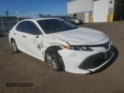 ✅ 2018 Toyota Camry LE • VIN: JTNB11HK6J3007984 • Lot: 93212985. Wystawiony na Copart z przebiegiem 116 679 mil. Bezpłatny archiwum sprzedaży aukcyjnych z USA i szczegółowy raport historii pojazdu na DreamBid. Zdjęcie 4.