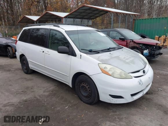 ✅ 2006 Toyota Sienna LE • VIN: 5TDZA23C16S508621 • Lot: 43785368. Listed on IAAI with 407,186 mi. Free auction sales archive from the USA and detailed vehicle history report at DreamBid. Image 1.