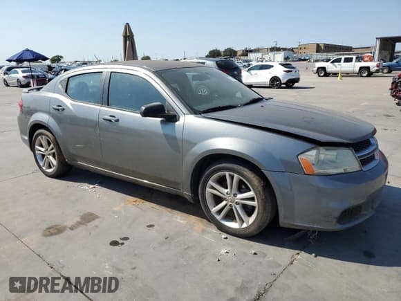 ✅ 2013 Dodge Avenger SE V6 • VIN: 1C3CDZAG8DN664402 • Lot: 75138254. Wystawiony na Copart z przebiegiem 98 907 mil. Bezpłatny archiwum sprzedaży aukcyjnych z USA i szczegółowy raport historii pojazdu na DreamBid. Zdjęcie 4.