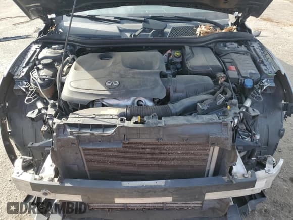 ✅ 2017 Infiniti QX30 Sport • VIN: SJKCH5CP8HA035027 • Лот: 42782465. Опубликован ранее на Copart с пробегом 109 164 миль. Бесплатный доступ к архиву аукционных продаж из США и подробный отчёт об истории автомобиля на DreamBid. Изображение 12.