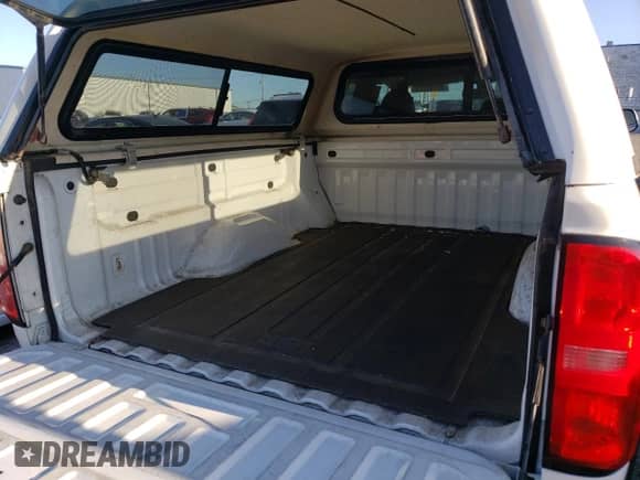 2019 Chevrolet Colorado 4WD LT z VIN 1GCHTCEN4K1175283, wystawiony jako Copart lot #69162284 z przebiegiem 411 521 mil mil oraz Czysty tytuł • Clean title. Historia ofert i sprzedaży dostępna na DreamBid. Obrazek 10.