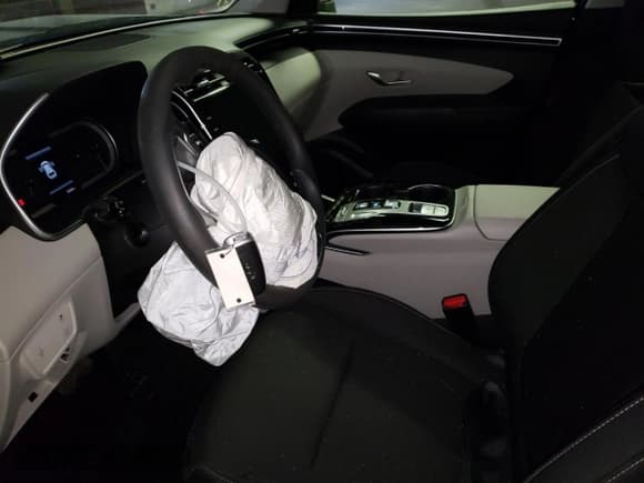 ✅ 2022 Hyundai Tucson Blue • VIN: KM8JBCA14NU072855 • Lot: 44791073. Wystawiony na Copart z przebiegiem 5 360 mil. Bezpłatny archiwum sprzedaży aukcyjnych z USA i szczegółowy raport historii pojazdu na DreamBid. Zdjęcie 7.