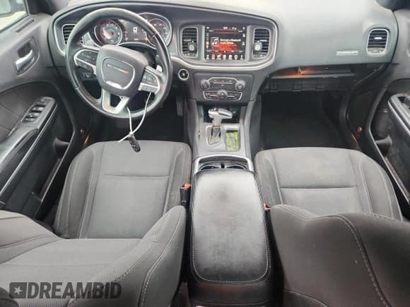 ✅ 2015 Dodge Charger SXT • VIN: 2C3CDXHG9FH915031 • Lot: 60565025. Listed on Copart with 187,236 mi. Free auction sales archive from the USA and detailed vehicle history report at DreamBid. Image 8.