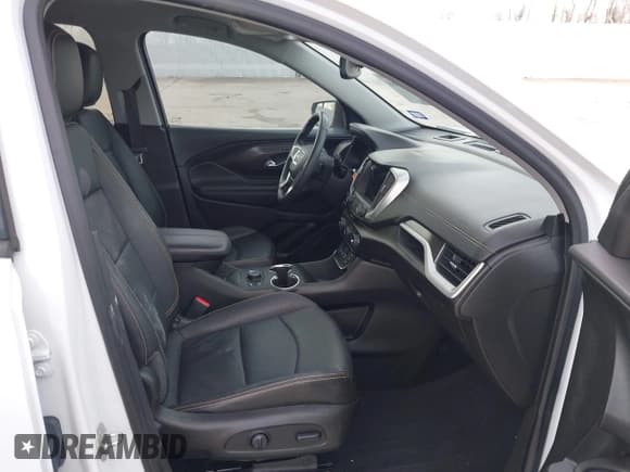 ✅ 2021 GMC Terrain SLT • VIN: 3GKALPEV2ML392243 • Lot: 41337368. Wystawiony na IAAI z przebiegiem 20 900 mil. Bezpłatny archiwum sprzedaży aukcyjnych z USA i szczegółowy raport historii pojazdu na DreamBid. Zdjęcie 5.