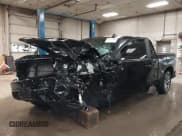 ✅ 2021 Chevrolet Silverado 1500 RST • VIN: 1GCUYEED8MZ434820 • Lot: 42314650. Wystawiony na IAAI z przebiegiem Nie podano. Bezpłatny archiwum sprzedaży aukcyjnych z USA i szczegółowy raport historii pojazdu na DreamBid. Zdjęcie 17.