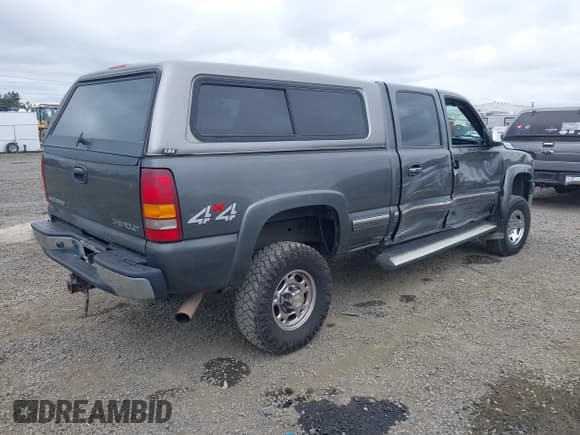 ✅ 2002 Chevrolet Silverado 2500HD LS • VIN: 1GCHK23U92F221216 • Лот: 42128319. Опубликован ранее на IAAI с пробегом 183 856 миль. Бесплатный доступ к архиву аукционных продаж из США и подробный отчёт об истории автомобиля на DreamBid. Изображение 4.