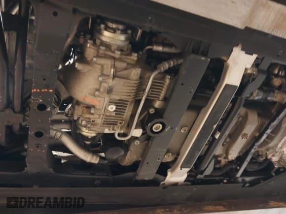 ✅ 2012 Lamborghini Aventador • VIN: ZHWUC1ZD2CLA01085 • Lot: 41274304. Listed on IAAI with 11,058 mi. Free auction sales archive from the USA and detailed vehicle history report at DreamBid. Image 6.