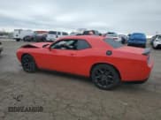 ✅ 2022 Dodge Challenger R/T • VIN: 2C3CDZBT9NH196038 • Lot: 48148264. Wystawiony na Copart z przebiegiem 10 097 mil. Bezpłatny archiwum sprzedaży aukcyjnych z USA i szczegółowy raport historii pojazdu na DreamBid. Zdjęcie 2.